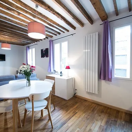 Into - Montparnasse Apartment